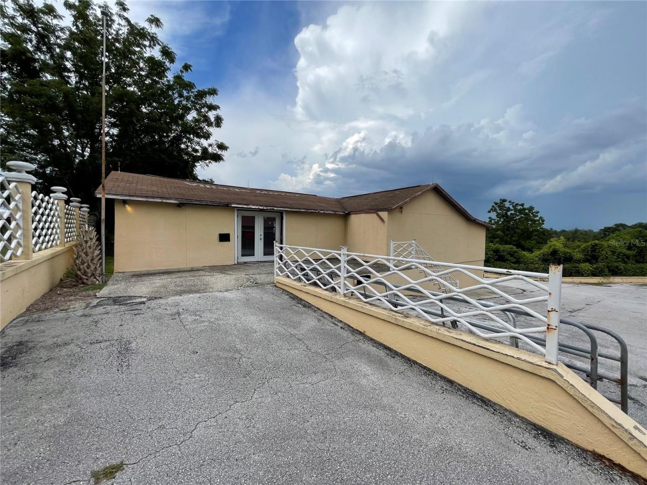 2766 Us Highway 441/27 Highway, Fruitland Park, FL 34731 Photo