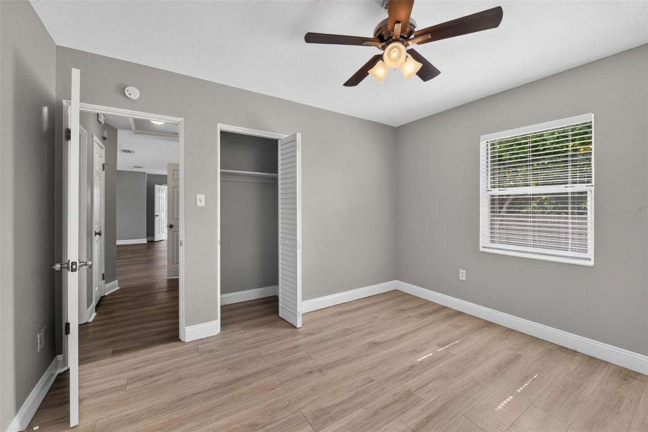 5235 Robin Lane N, Saint Petersburg, FL 33714 Photo
