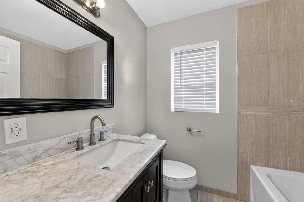 5235 Robin Lane N, Saint Petersburg, FL 33714 Photo