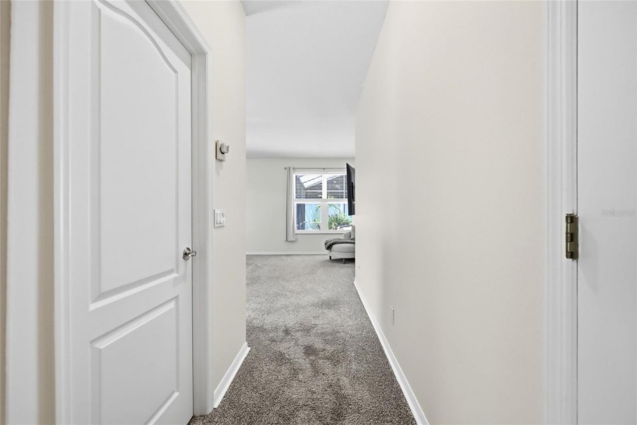 3661 Crescent Park Boulevard, Orlando, FL 32812 Photo