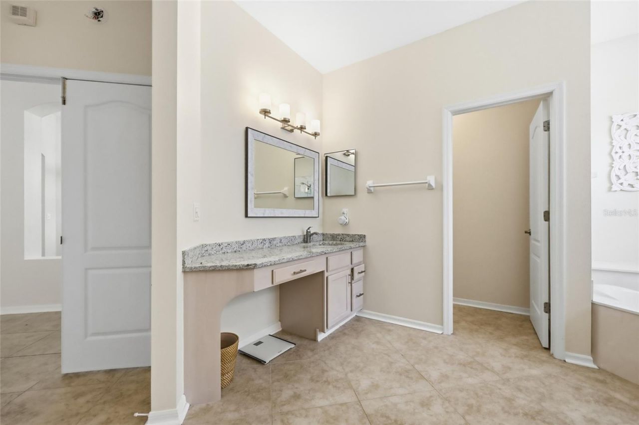 3661 Crescent Park Boulevard, Orlando, FL 32812 Photo