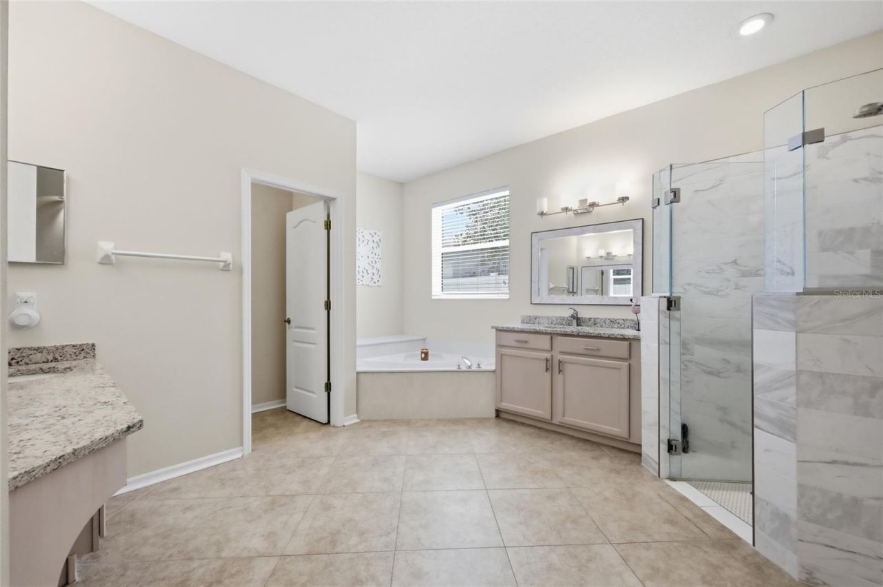 3661 Crescent Park Boulevard, Orlando, FL 32812 Photo
