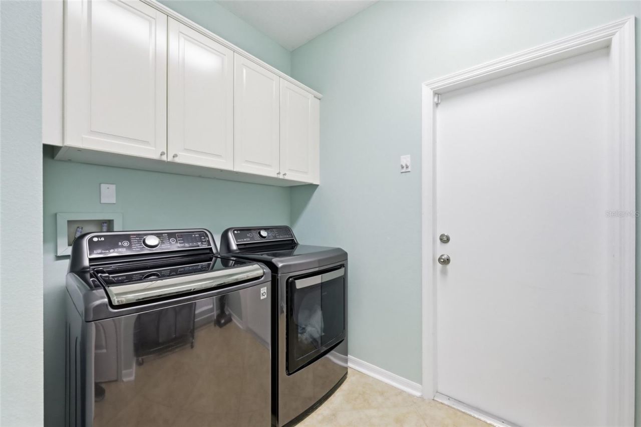 3661 Crescent Park Boulevard, Orlando, FL 32812 Photo