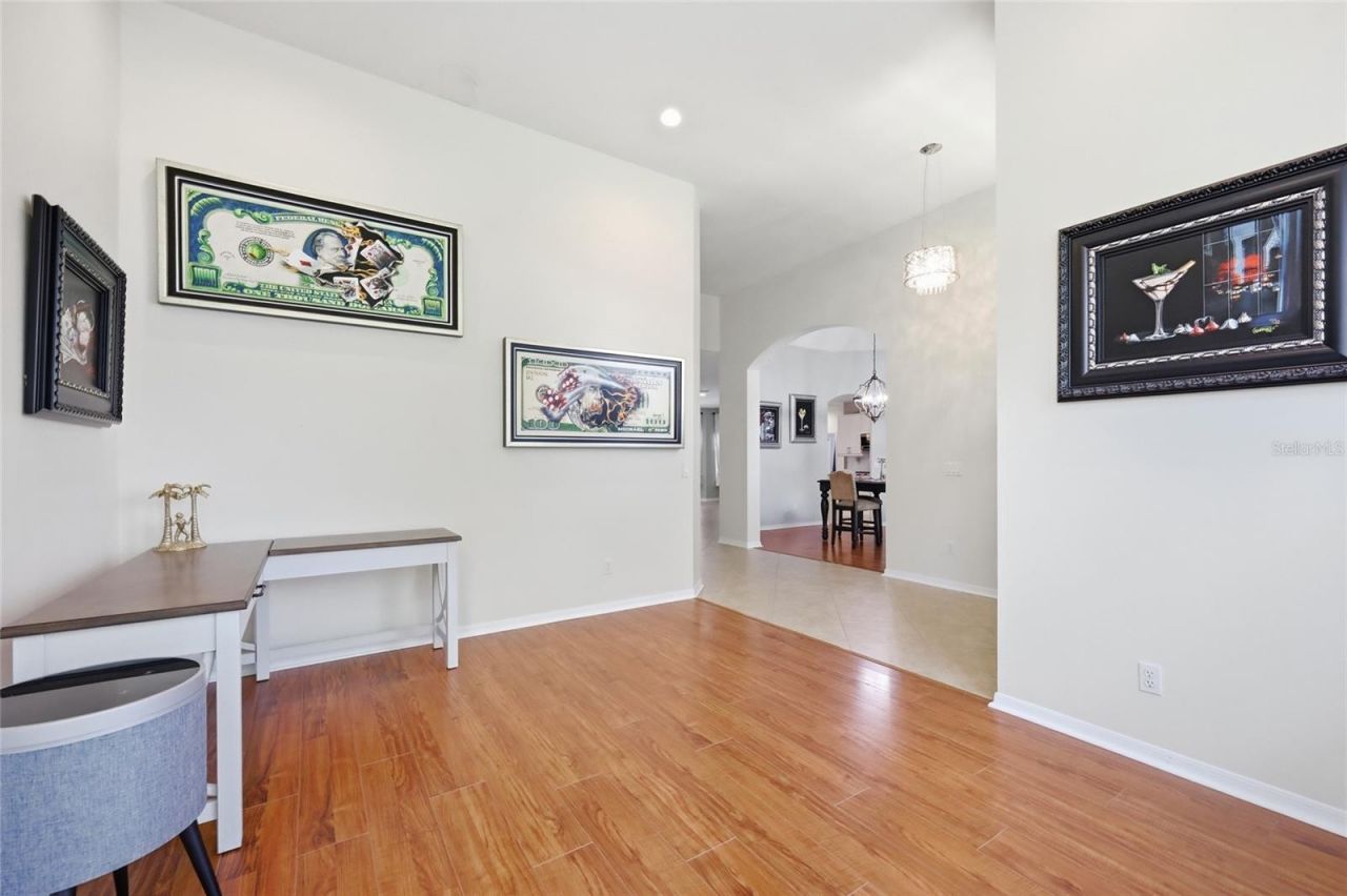 3661 Crescent Park Boulevard, Orlando, FL 32812 Photo