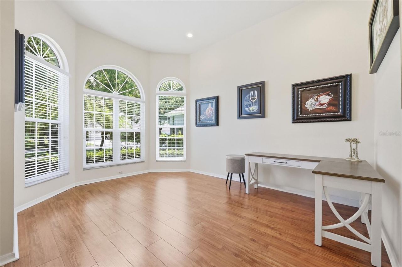 3661 Crescent Park Boulevard, Orlando, FL 32812 Photo