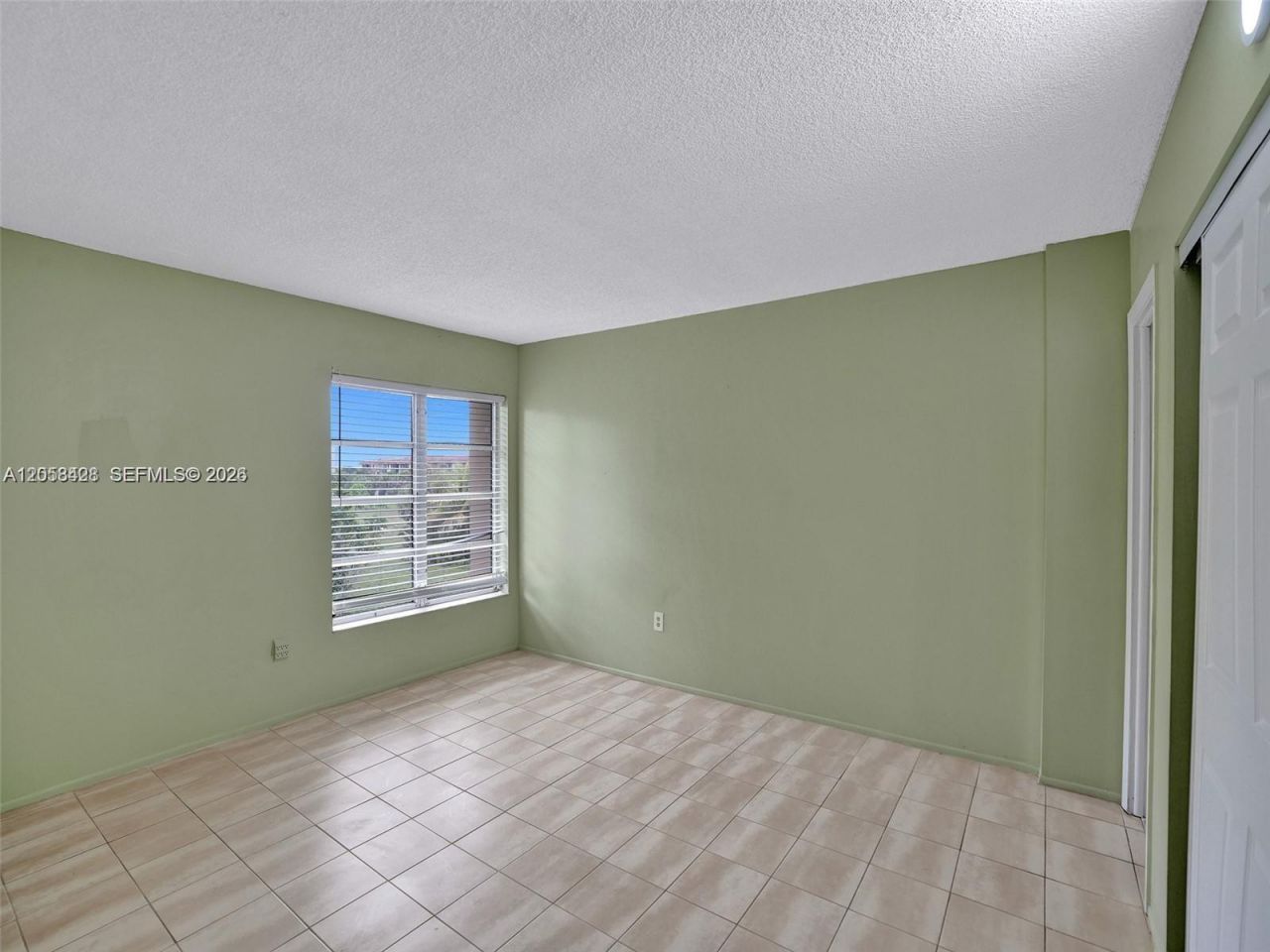 4166 Inverrary Dr , Unit 403, Lauderhill, FL 33319 Photo