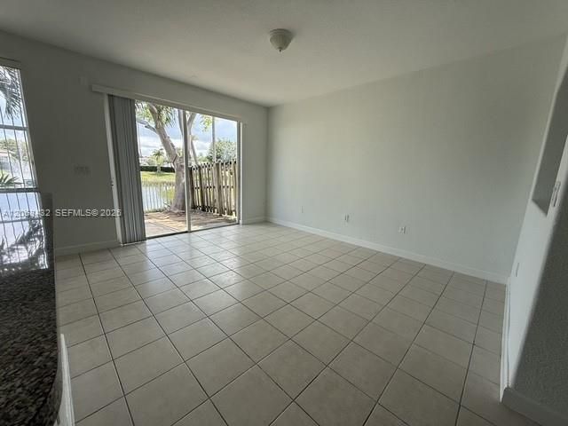 11419 NW 76th Ter, Doral, FL 33178 Photo