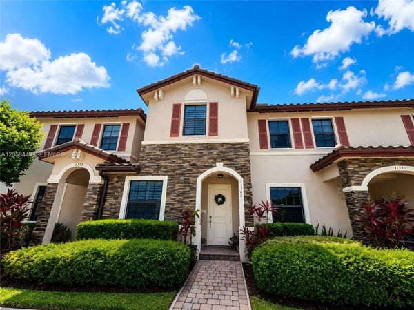 11362 SW 151st Ave , Miami, FL 33196