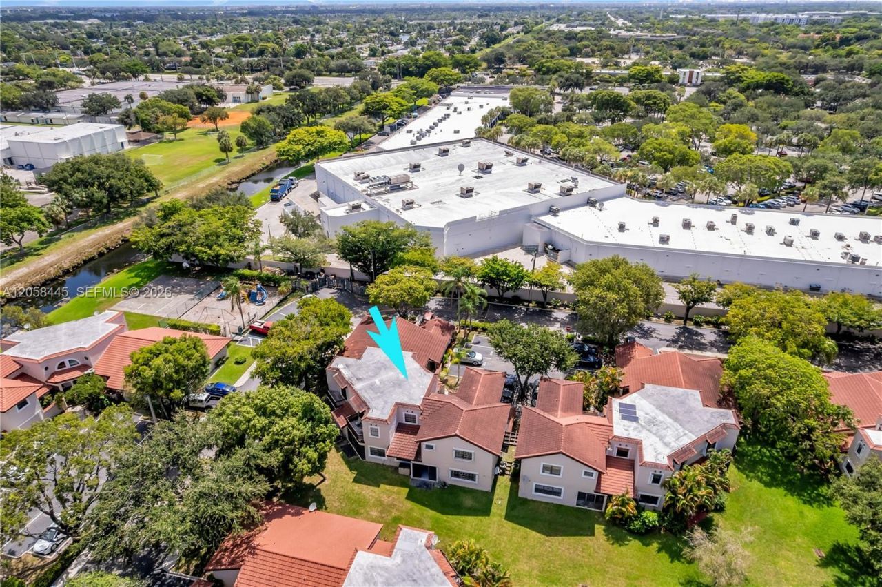 9005 W Sunrise Blvd , Unit 9005, Plantation, FL 33322 Photo