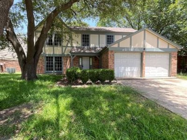 2332 Abbington Lane , Grand Prairie, TX 75052