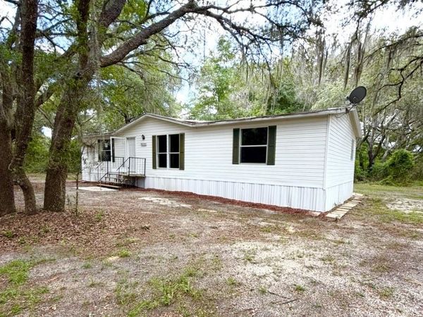 9830 NE 105th Avenue , Other Florida, FL 32618