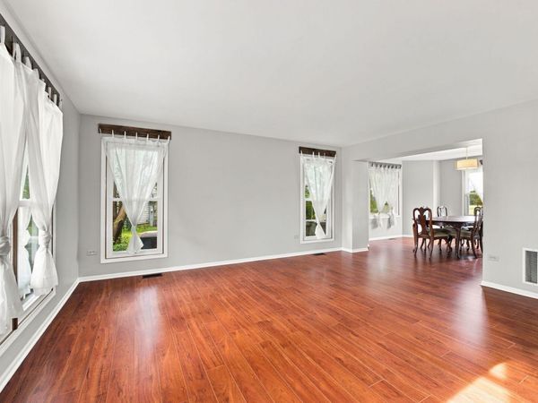 10 Timber Mill Court , Bolingbrook, IL 60490