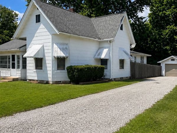 208 E Green, Waveland, IN 47989