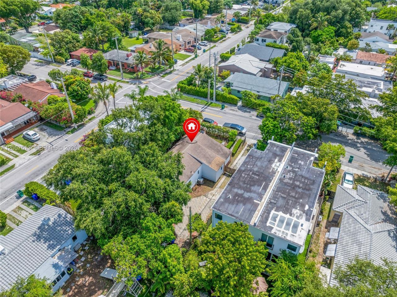 7020 NE 5th Ave , Miami, FL 33138 Photo