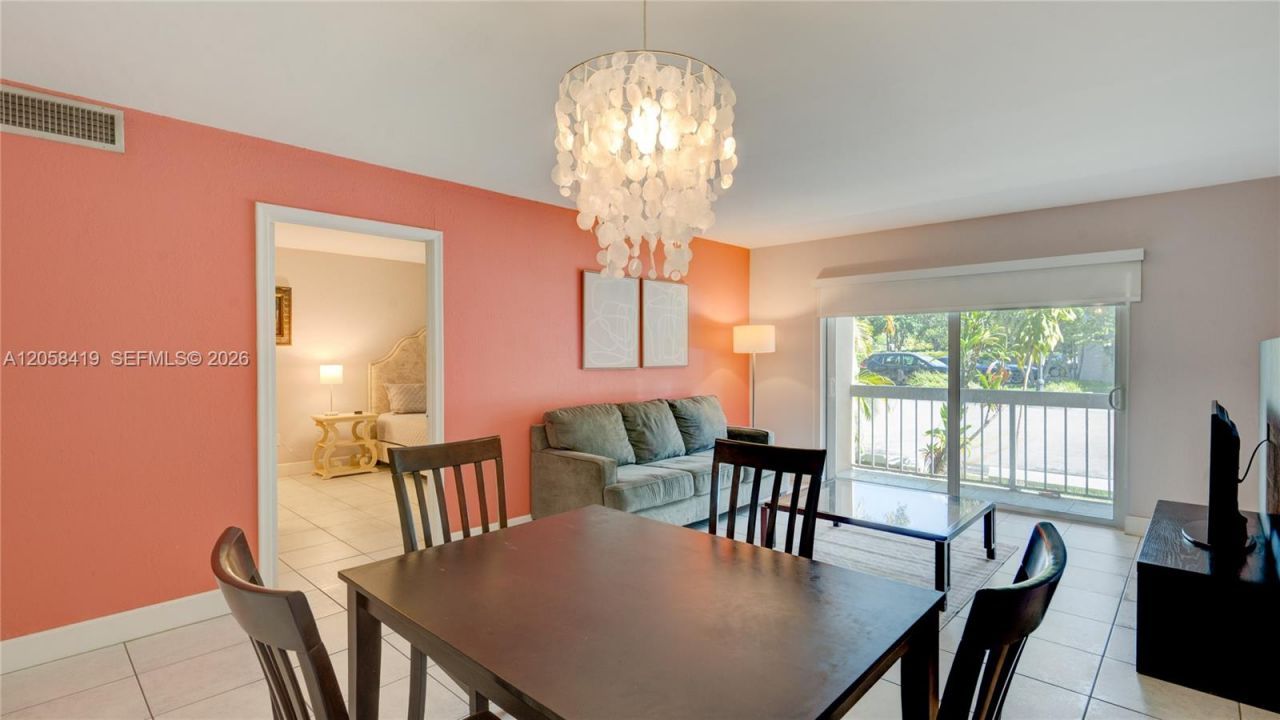 7910 Camino Real, Unit N105, Miami, FL 33143 Photo