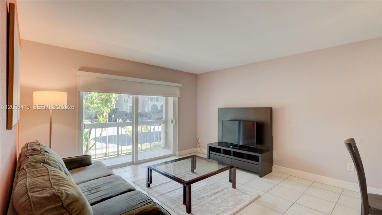 7910 Camino Real, Unit N105, Miami, FL 33143 Photo