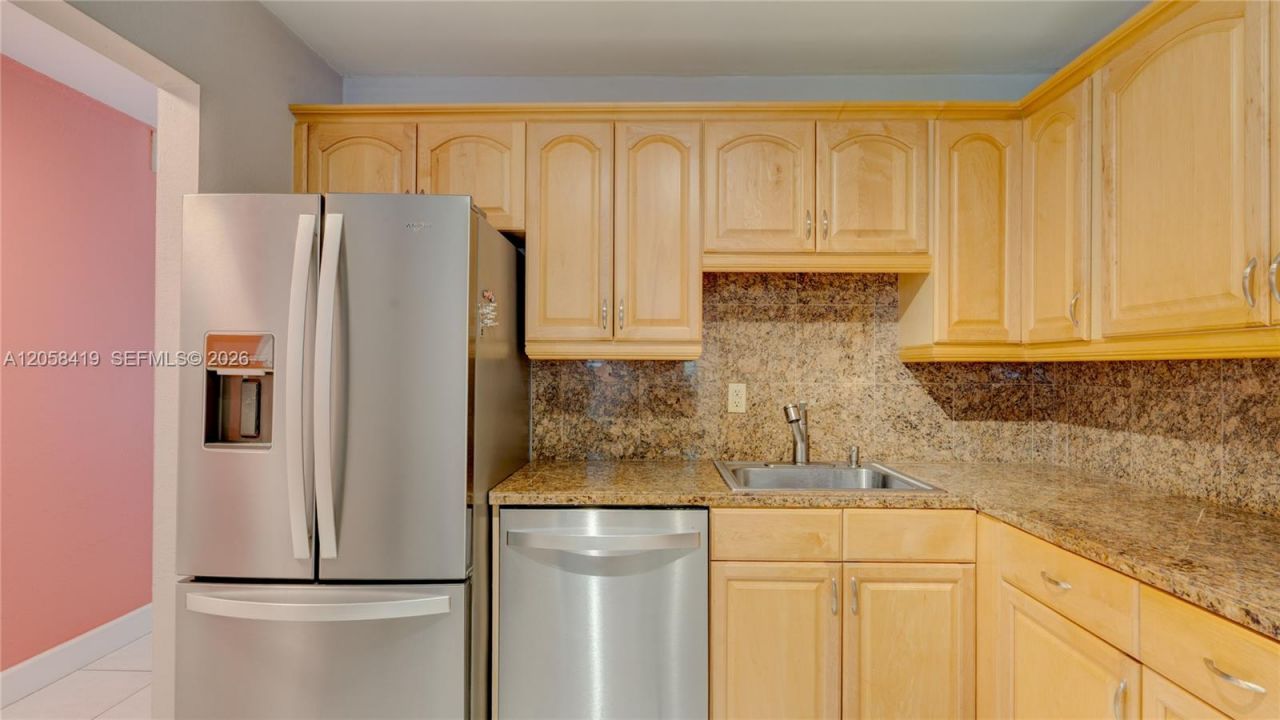 7910 Camino Real, Unit N105, Miami, FL 33143 Photo
