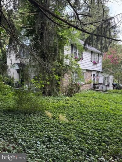 200 LADBROKE ROAD, BRYN MAWR, PA 19010
