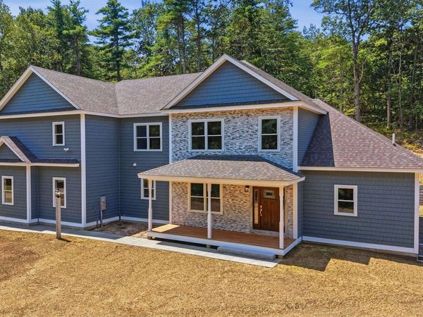 6 Eastview Drive, Derry, NH 03038