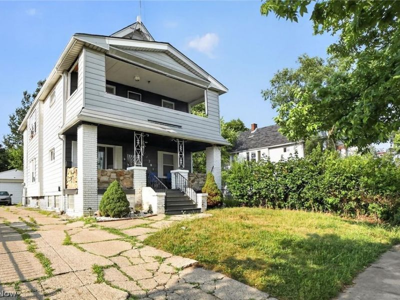 11201 Melba Avenue, Cleveland, OH 44104 Photo 2