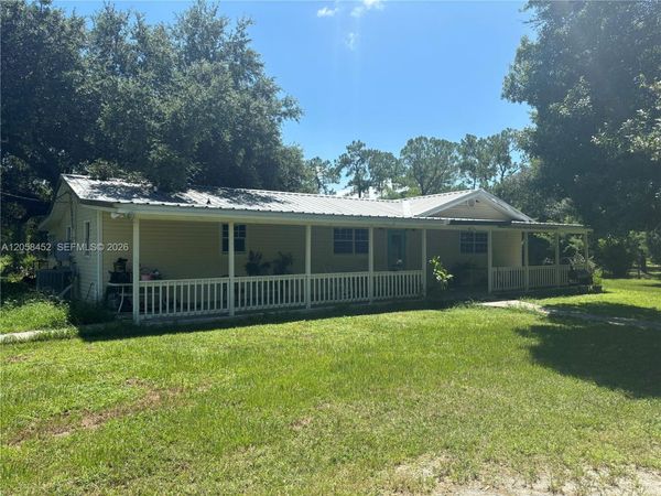 1451 Polywog Dr , Labelle, FL 33935