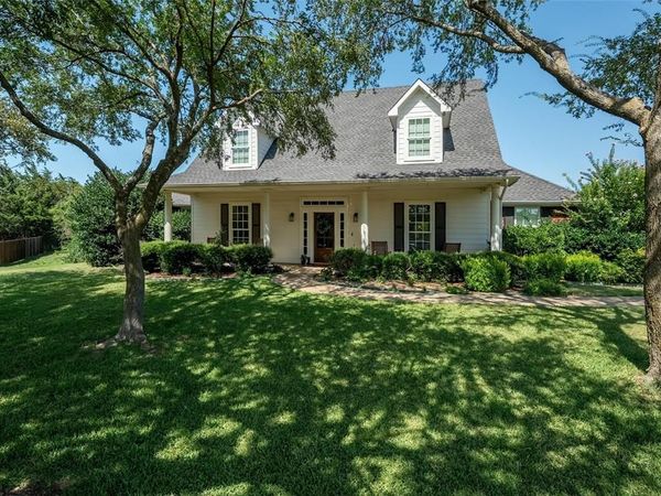 4020 Zachs Court , Midlothian, TX 76065