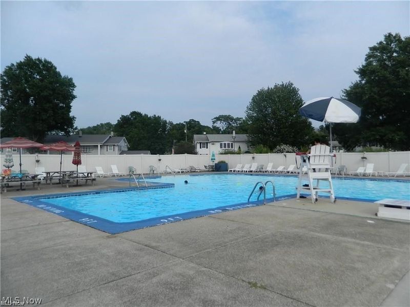 13 Meadowlawn Drive, Unit 4, Mentor, OH 44060 Photo 26