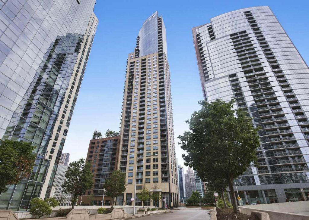 420 E Waterside Drive , Unit 2404, Chicago, IL 60601 Main Photo