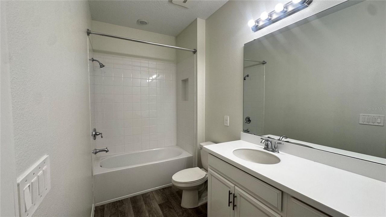 1025 Pando Loop , Orlando, FL 32824 Photo