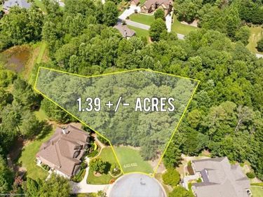 4860 Wildlife Way , Flowery Branch, GA 30542