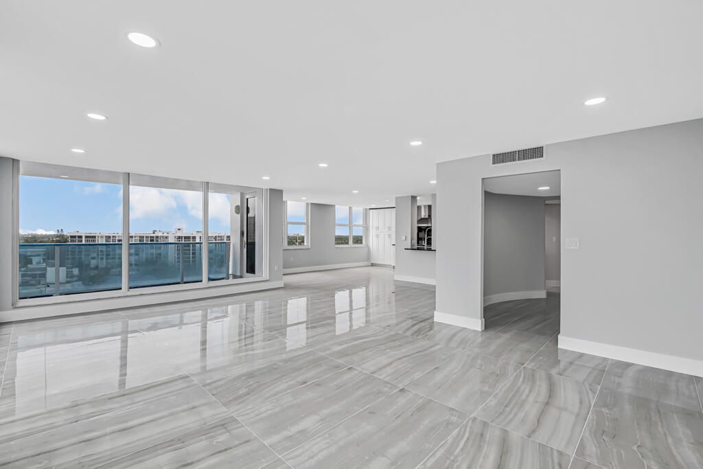 2751 S Ocean Drive, Unit 1008, Hollywood, FL 33019 Photo