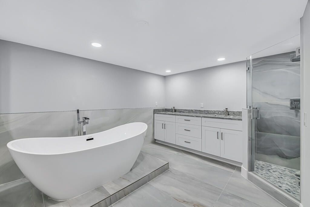 2751 S Ocean Drive, Unit 1008, Hollywood, FL 33019 Photo