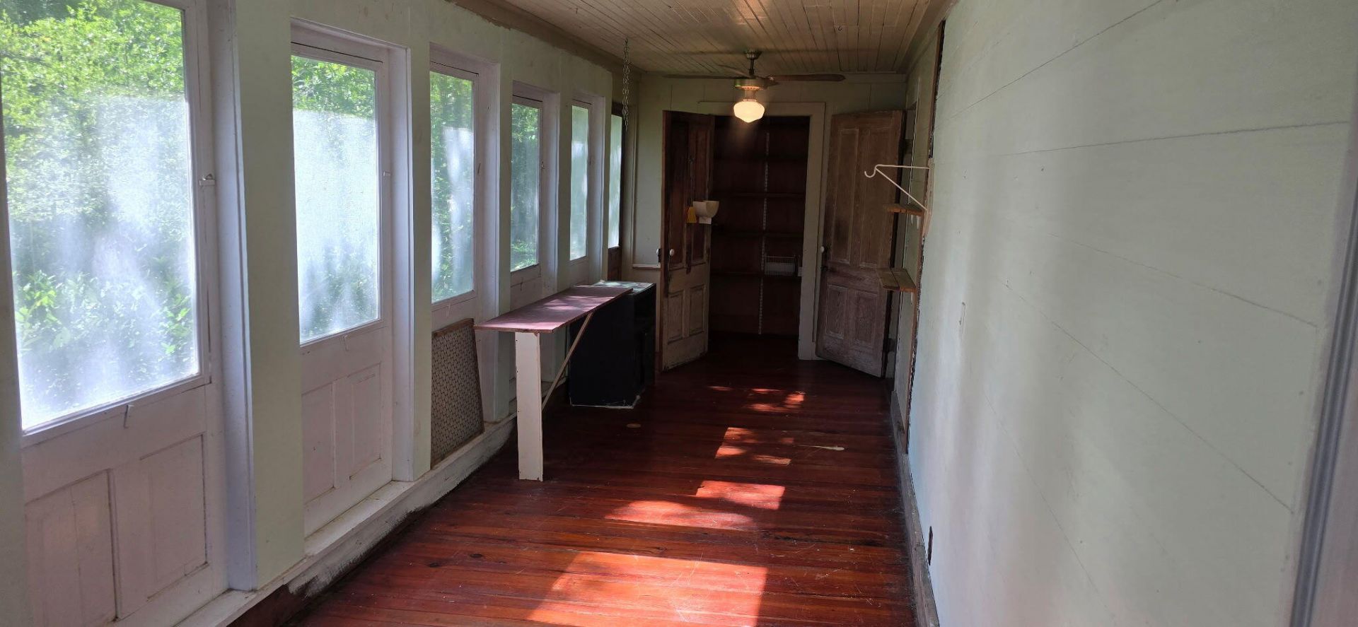 974 Spruce Street Photo 17