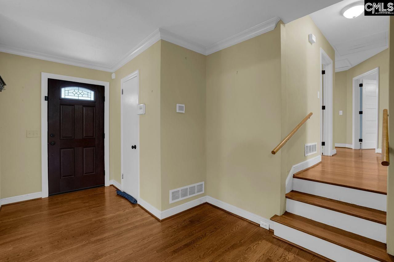820 Ontario Drive  Photo 17