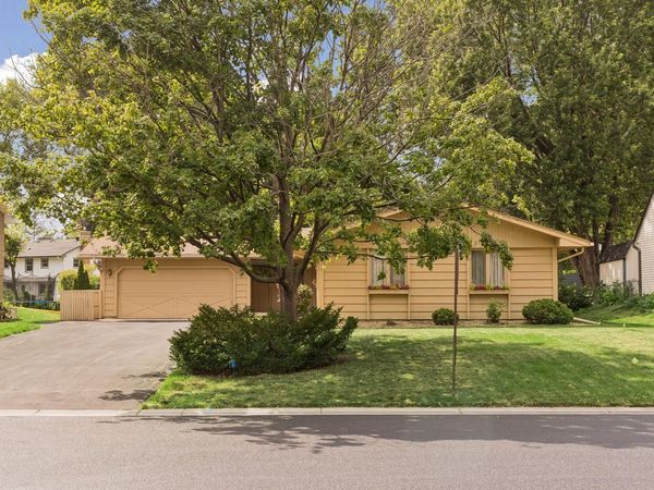 3901 Louisiana Avenue N, New Hope, MN 55427