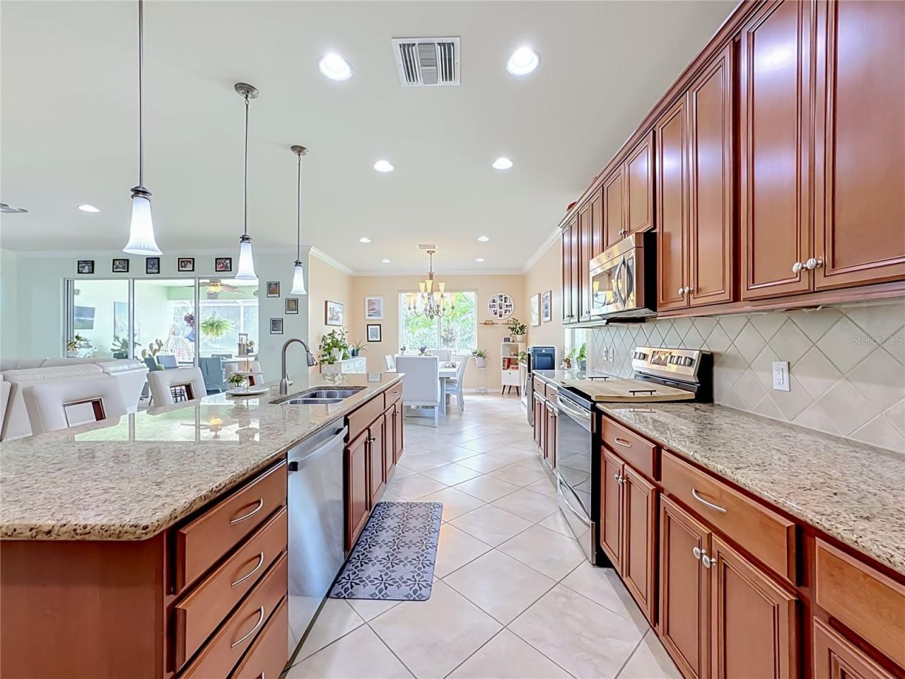 6149 Abaco Drive, Sarasota, FL 34238 Photo