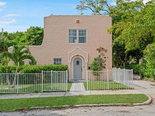 820 29TH Street, West Palm Beach, FL 33407