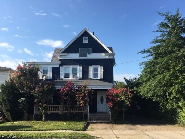 17 Rector St, Millburn, NJ 07041