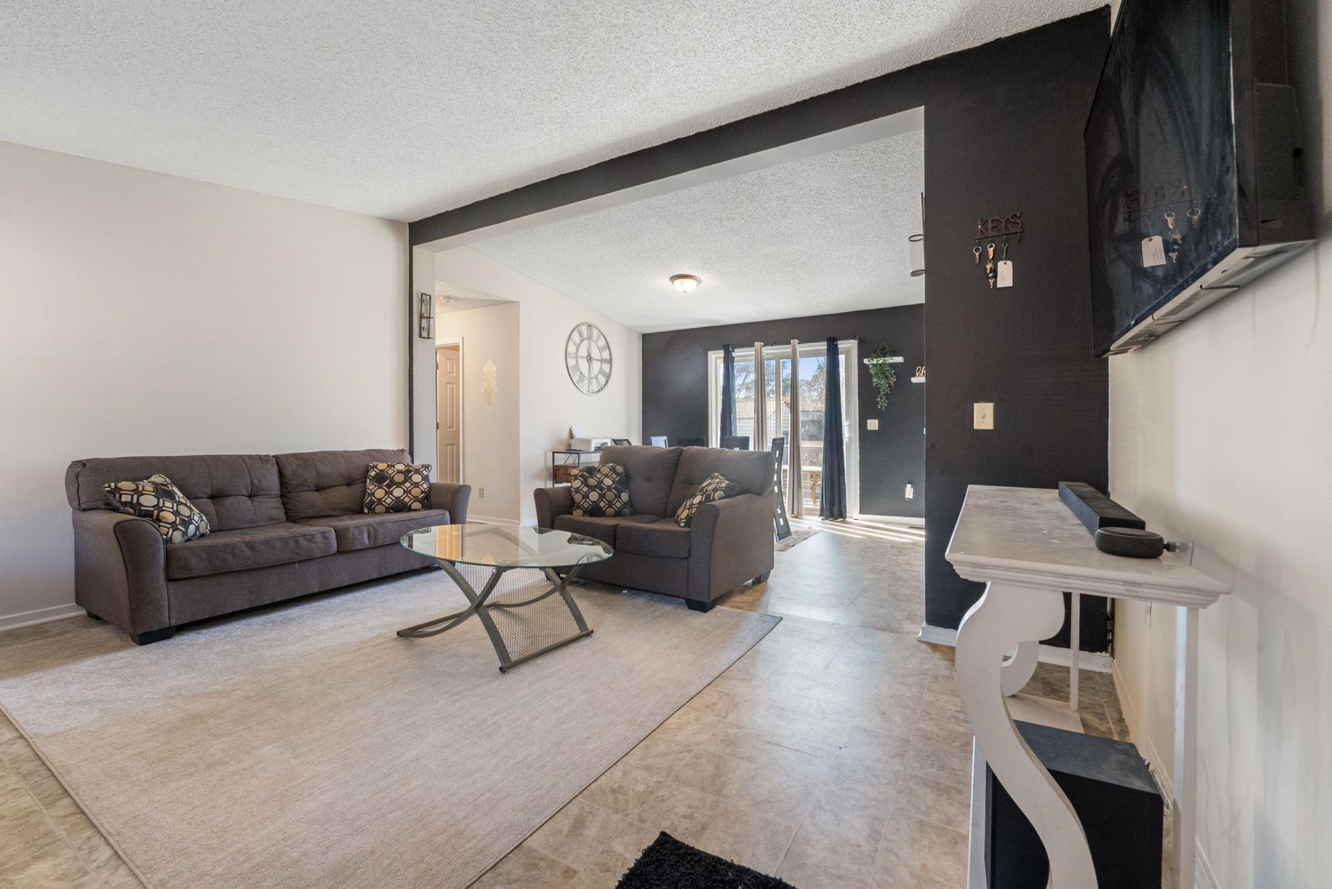 37 Canterbury Court Photo 19