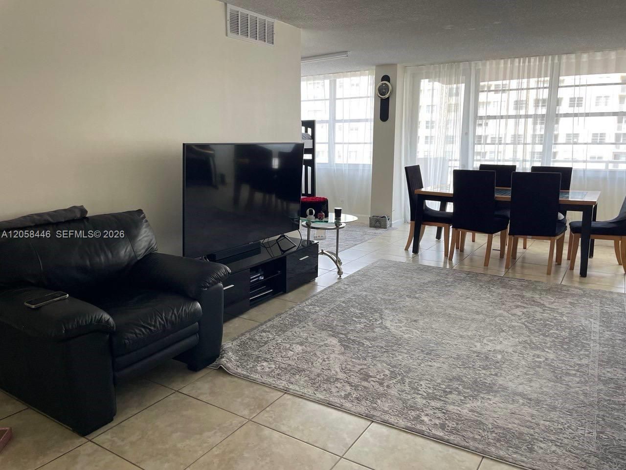 250 174th St, Unit 1607, Sunny Isles Beach, FL 33160 Photo