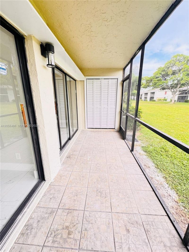 3939 NE 5th Ave , Unit C106, Boca Raton, FL 33431 Photo