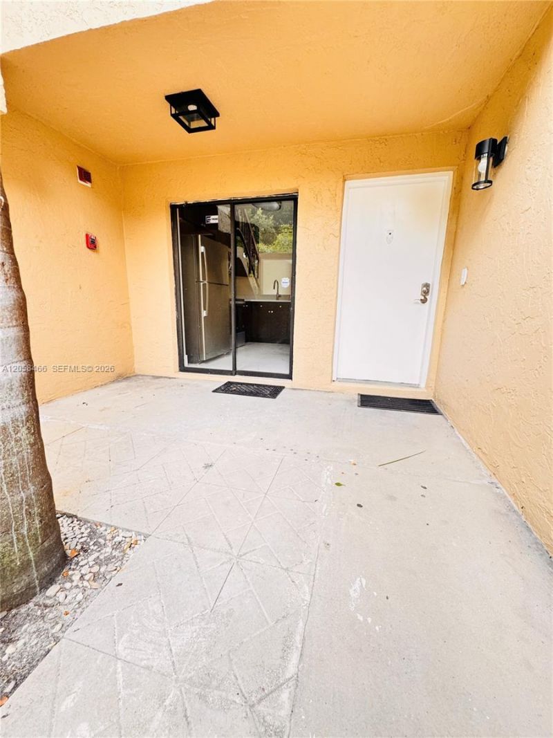 3939 NE 5th Ave , Unit C106, Boca Raton, FL 33431 Photo