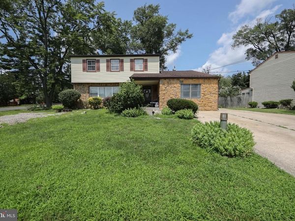 2 CLARK DRIVE, BARRINGTON, NJ 08007