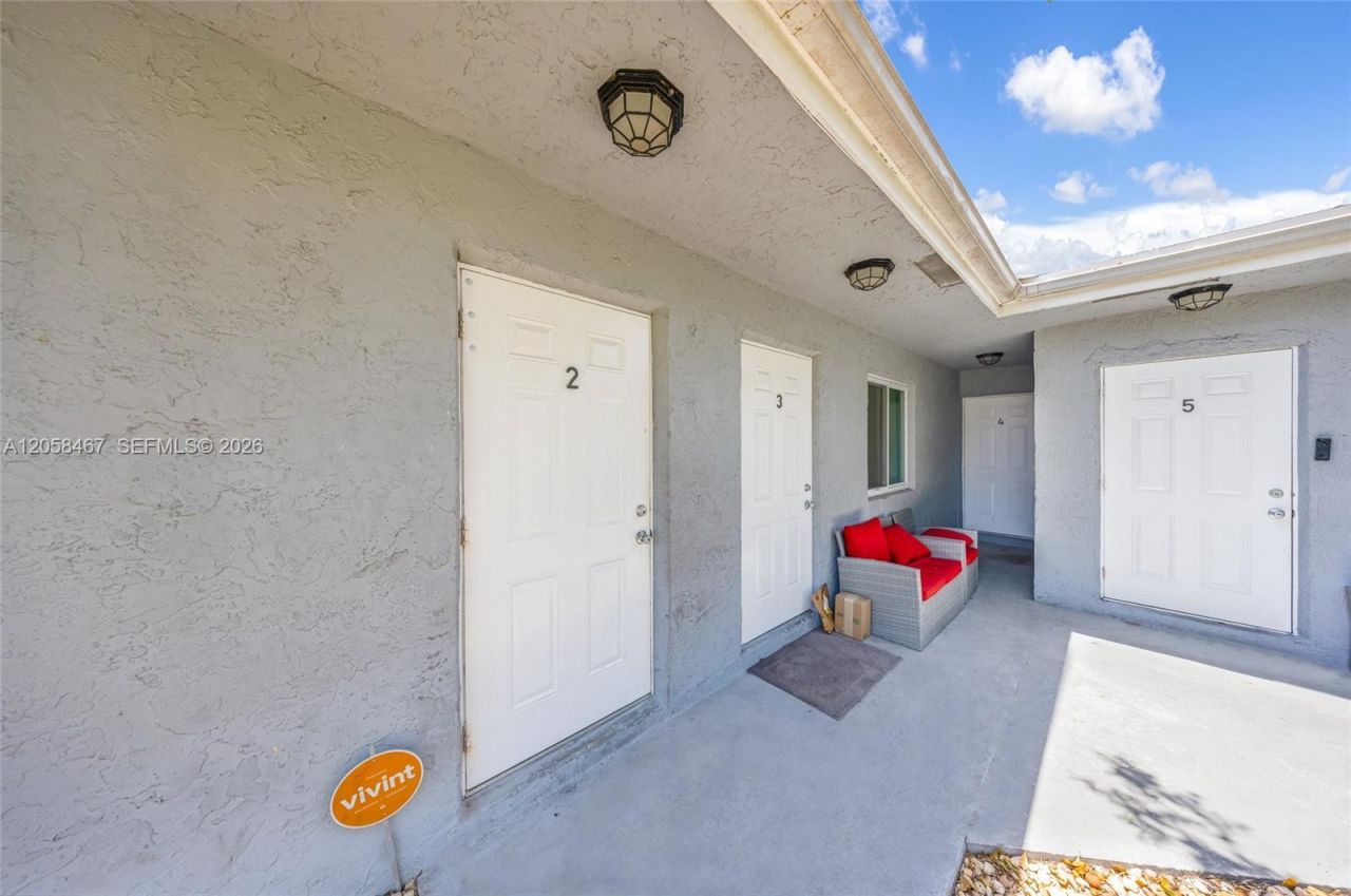 1109 NW 6th Ave, Pompano Beach, FL 33060 Photo