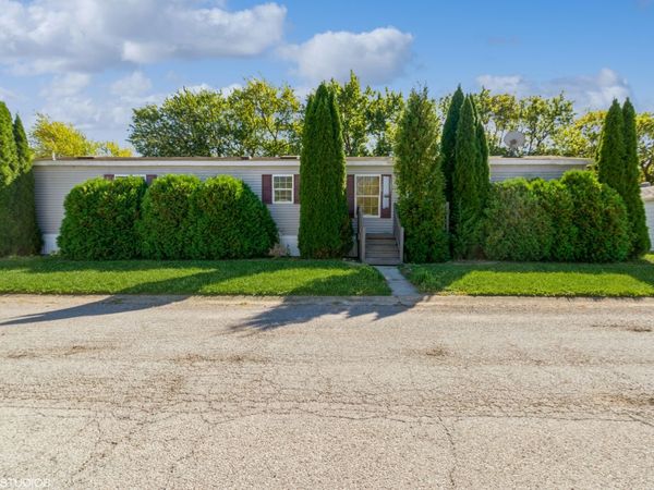 185 Whipporwill Drive , Beecher, IL 60401