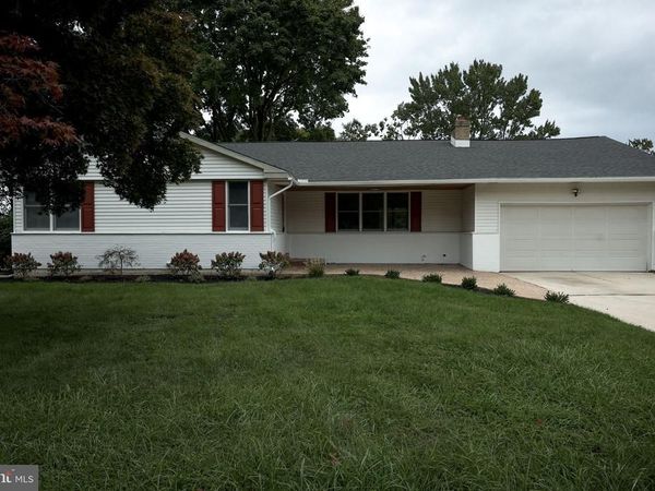 2010 WEATHERTON DRIVE, WILMINGTON, DE 19810
