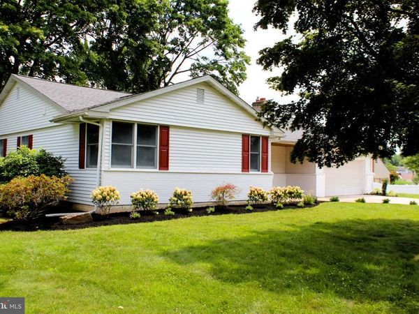 2010 WEATHERTON DRIVE, WILMINGTON, DE 19810