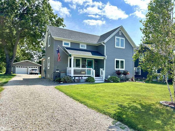 1634 5th Avenue, Grinnell, IA 50112
