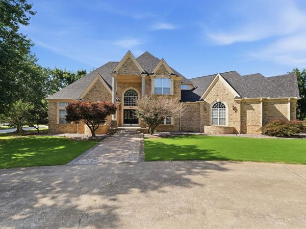 4020 Thornbury Drive , Springdale, AR 72764