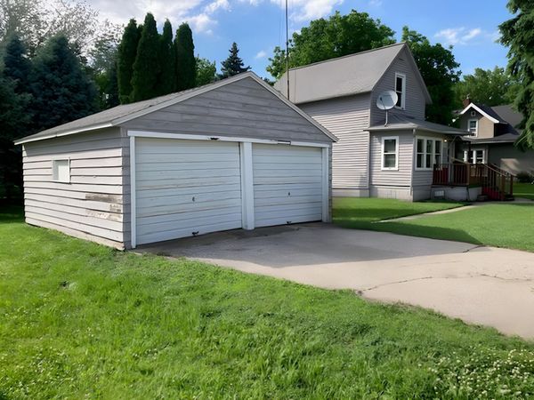 214 2nd Street NW, Pennock, MN 56279